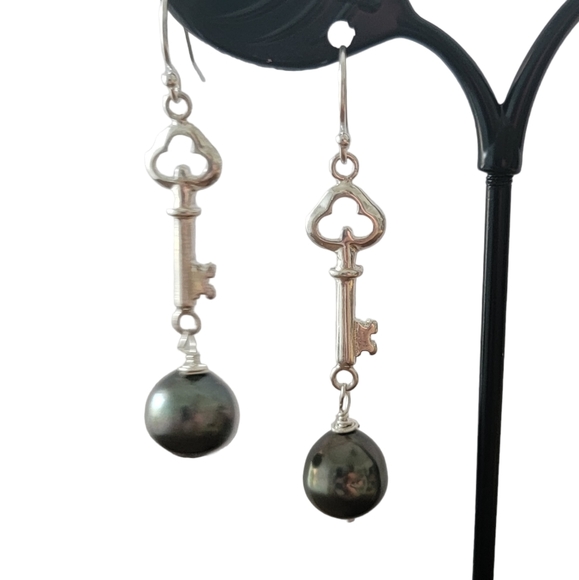 New BLACK Tahitian Pearl Earrings Handmade Sterling Silver - Picture 3 of 7